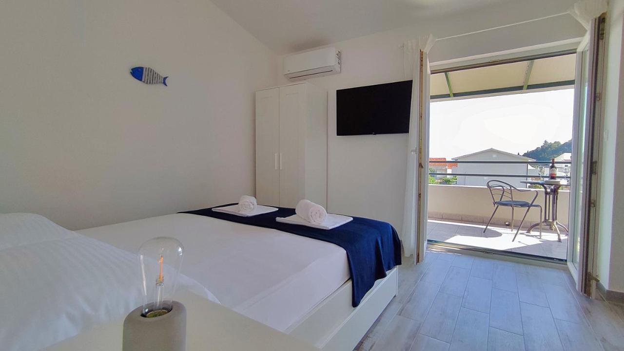 Apartmani Bodo ดริเวนิก ภายนอก รูปภาพ